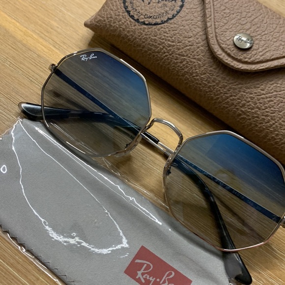 Ray.Ban polarized sunglasses - Picture 2 of 3